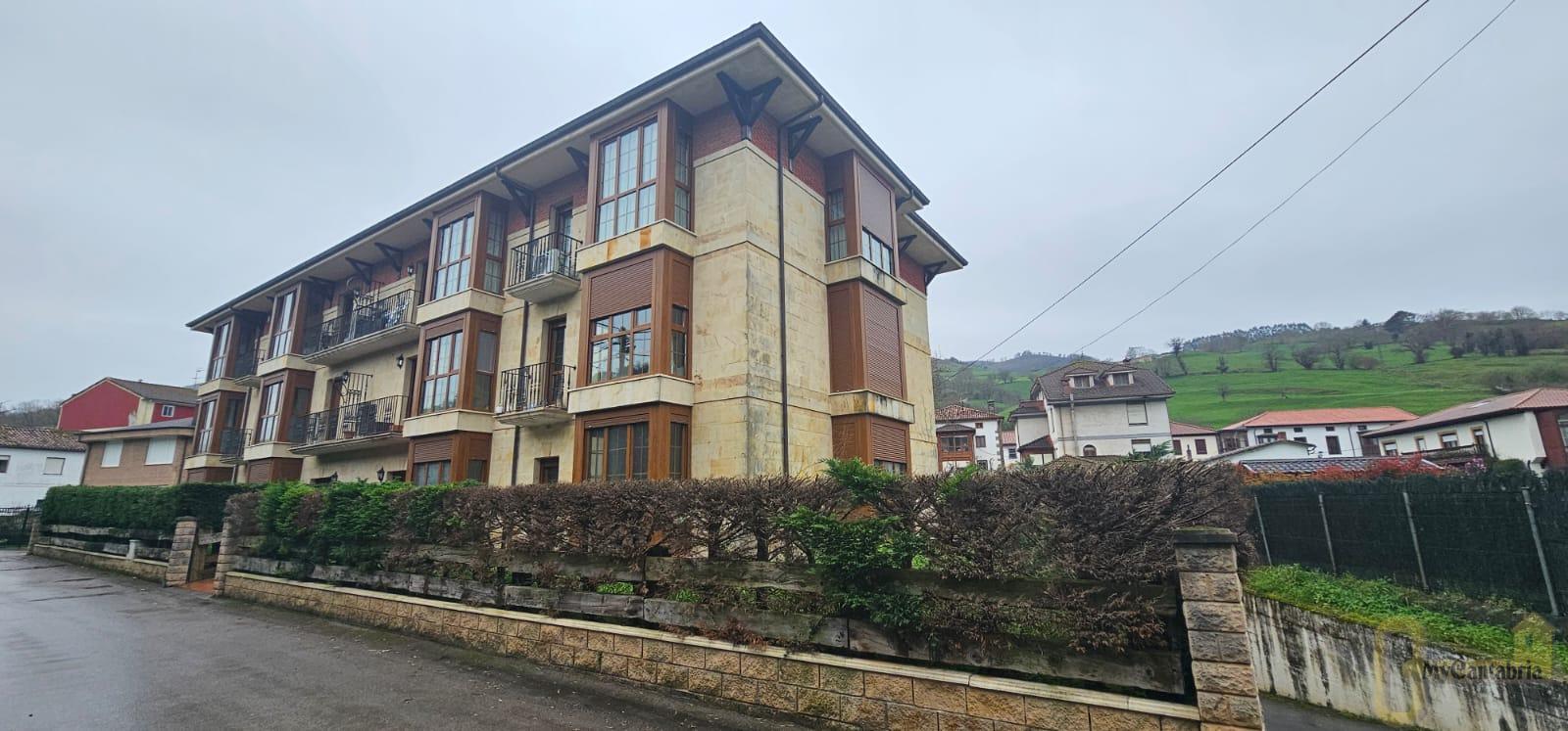 Venta de piso en Corvera de Toranzo