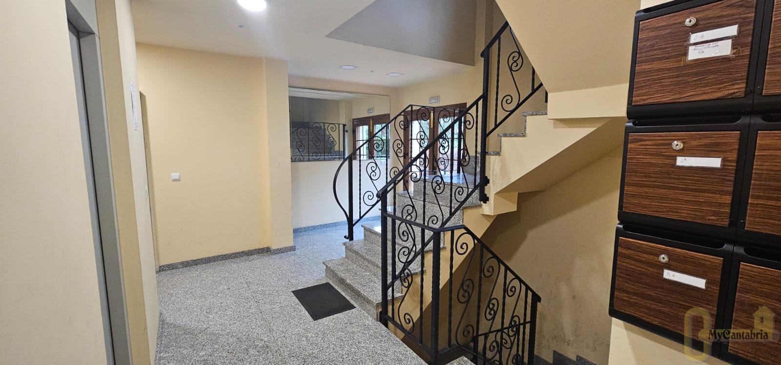 Venta de piso en Corvera de Toranzo