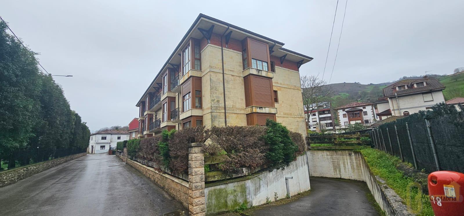 Venta de piso en Corvera de Toranzo