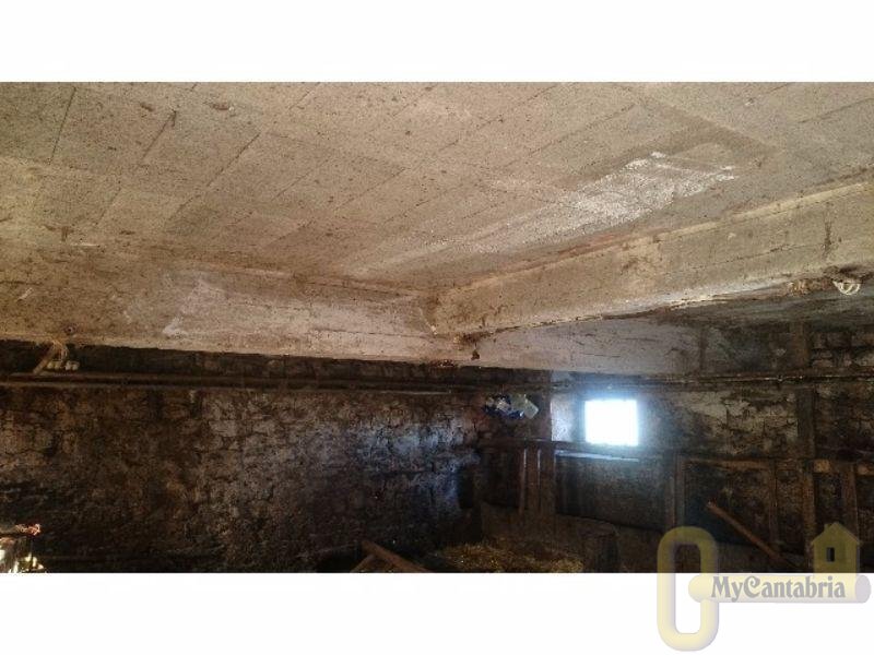 Venta de casa en Santa María de Cayón