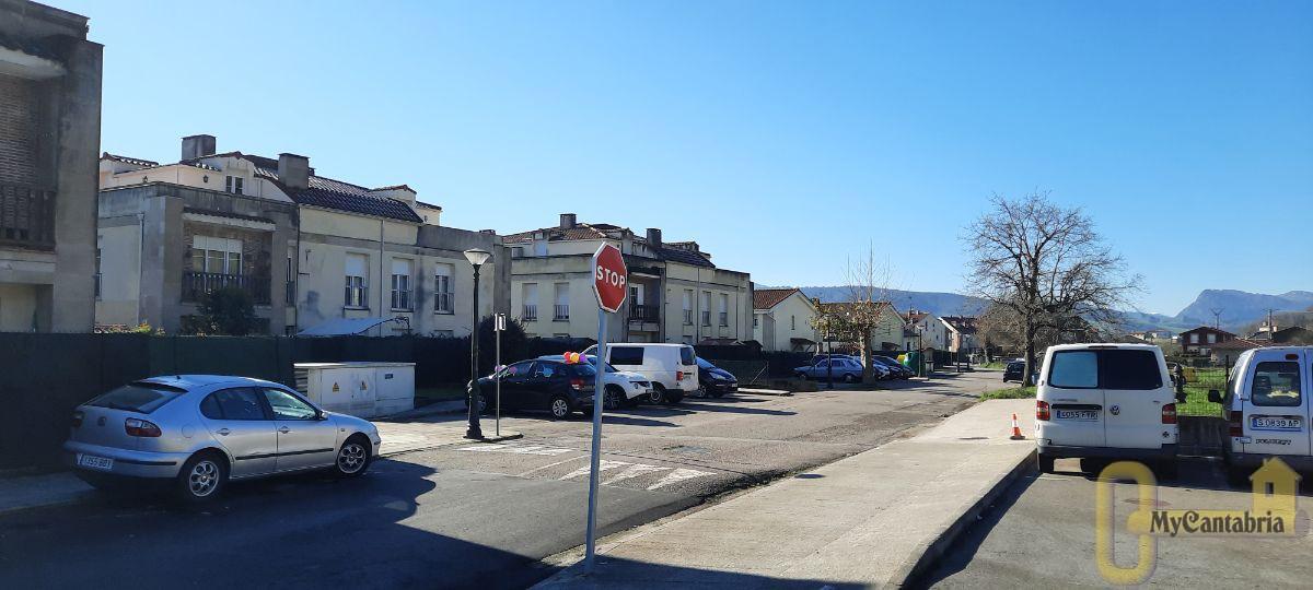 Venta de piso en Castañeda