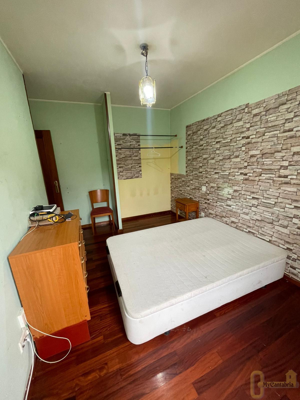 Venta de piso en Castañeda