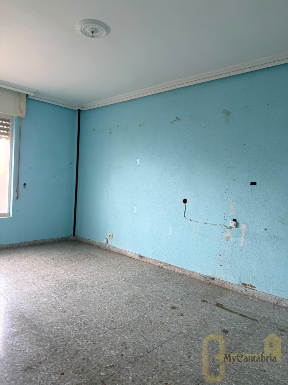 Venta de piso en Ampuero