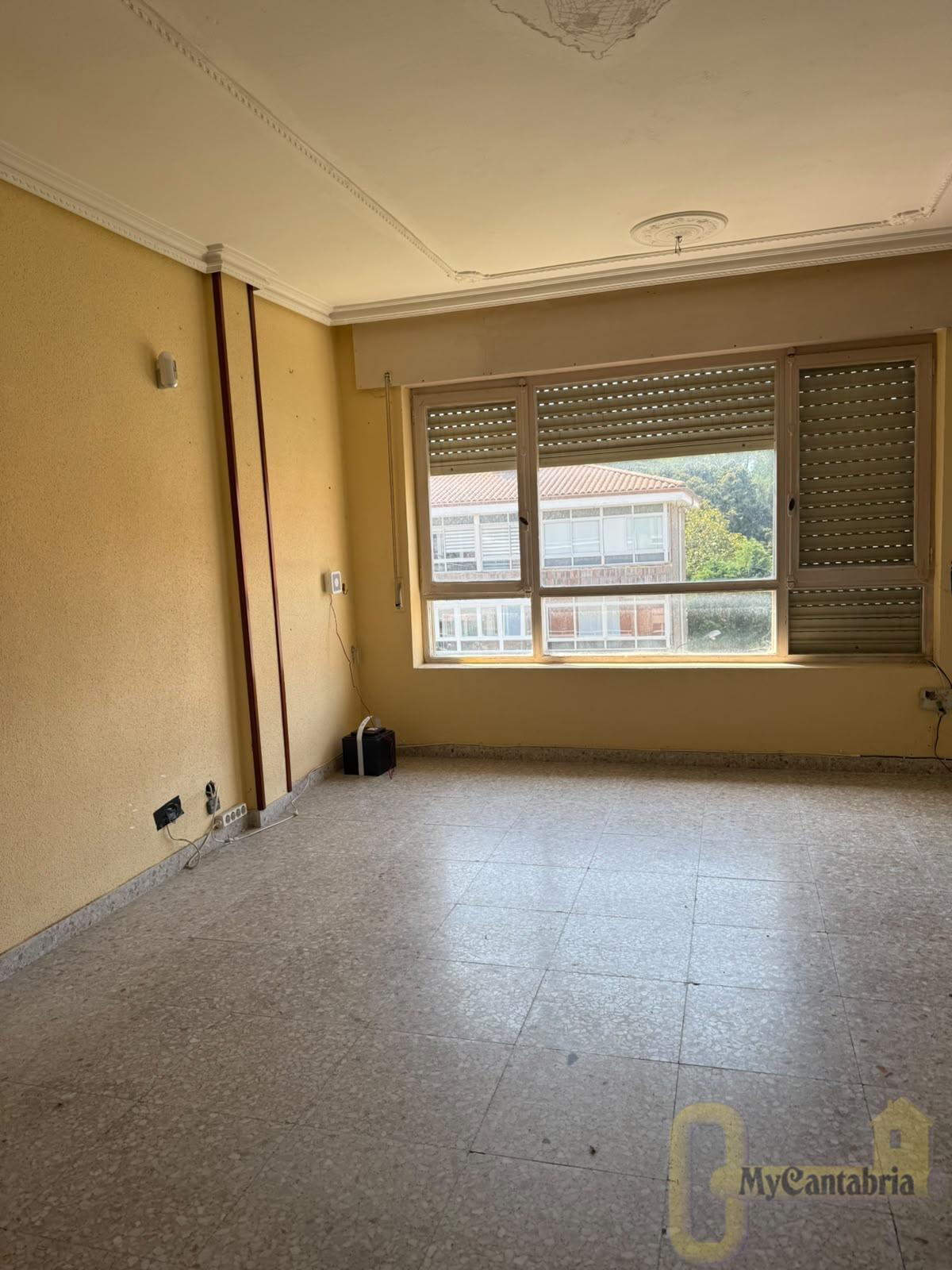 Venta de piso en Ampuero