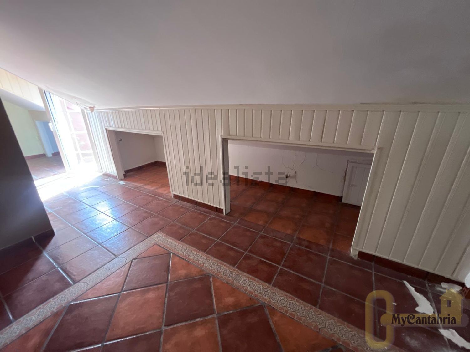 Venta de piso en Castañeda