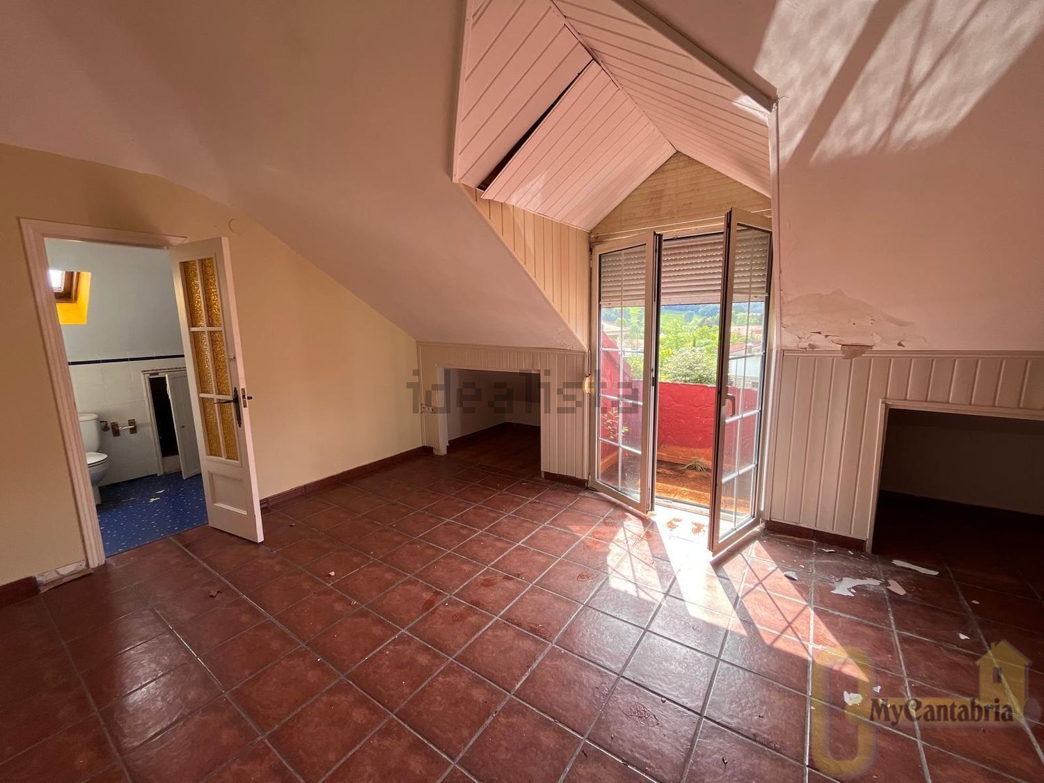 Venta de piso en Castañeda