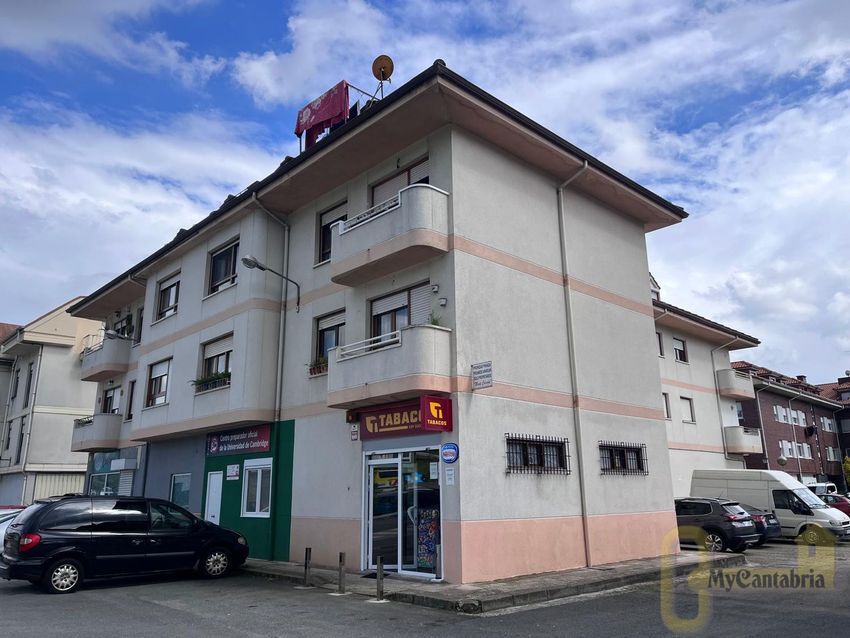 Venta de piso en Castañeda