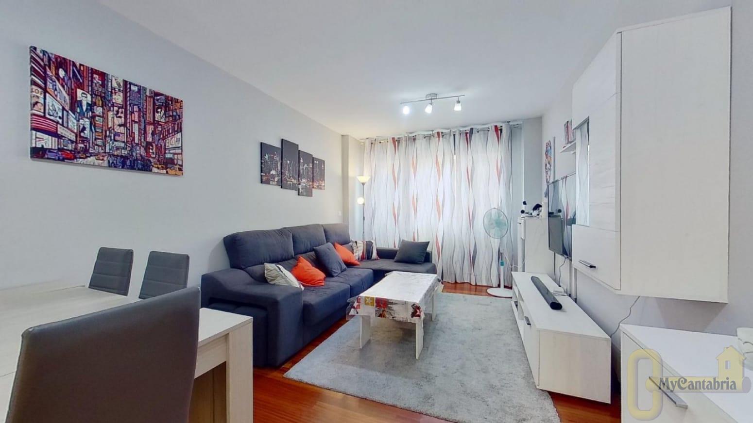 Venta de piso en El Astillero