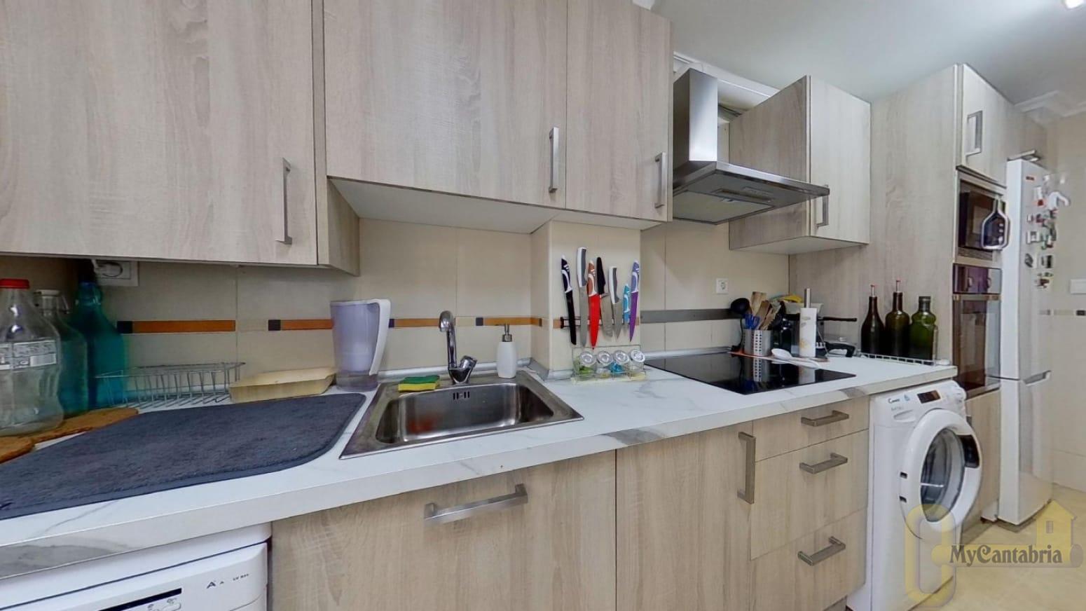 Venta de piso en El Astillero
