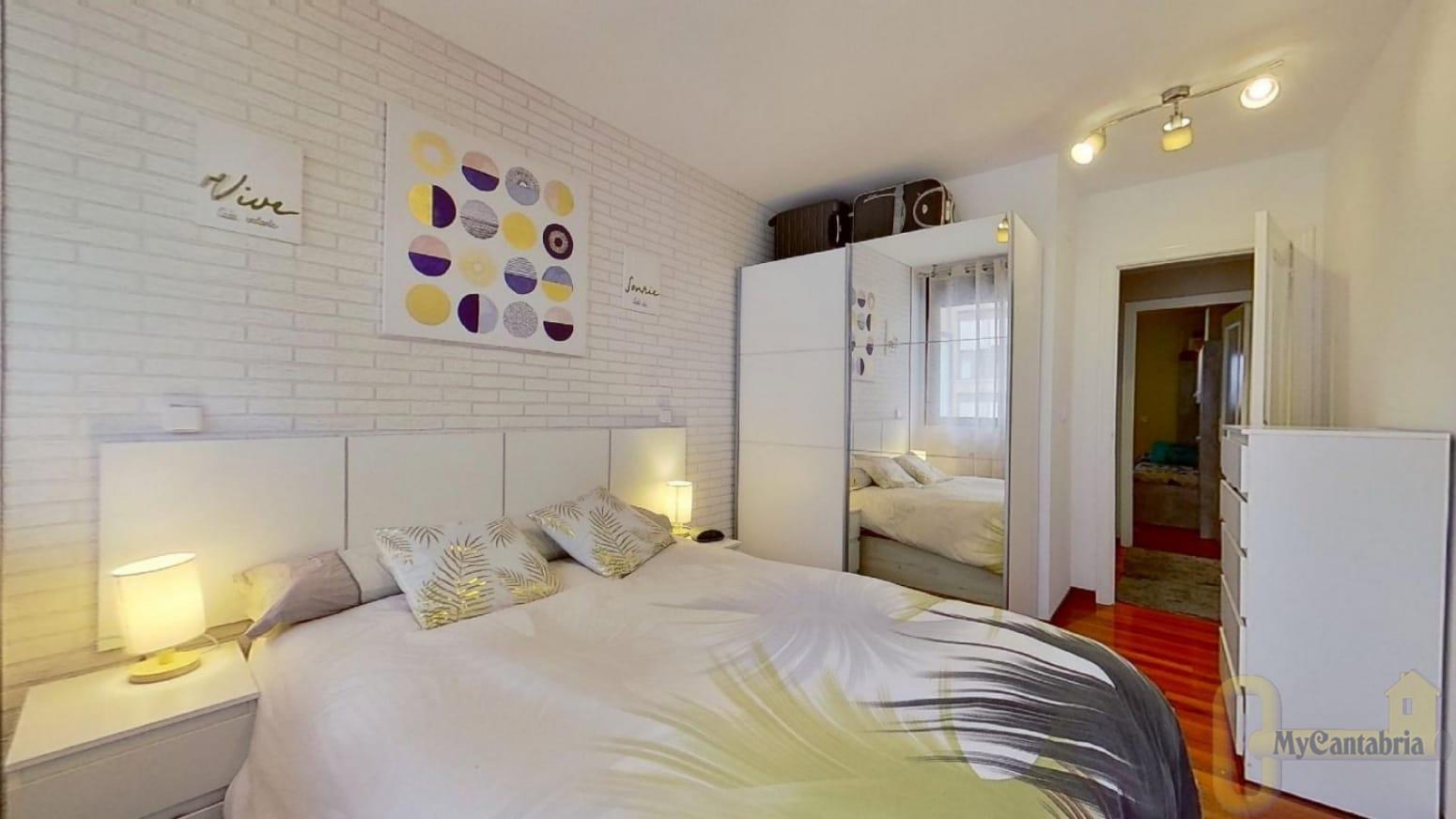 Venta de piso en El Astillero