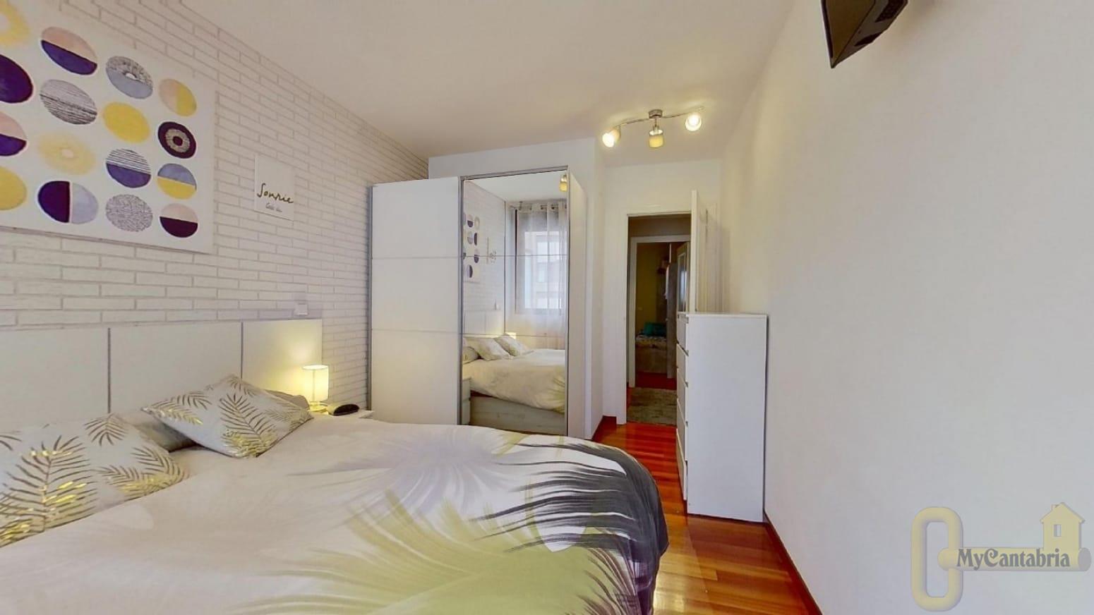Venta de piso en El Astillero