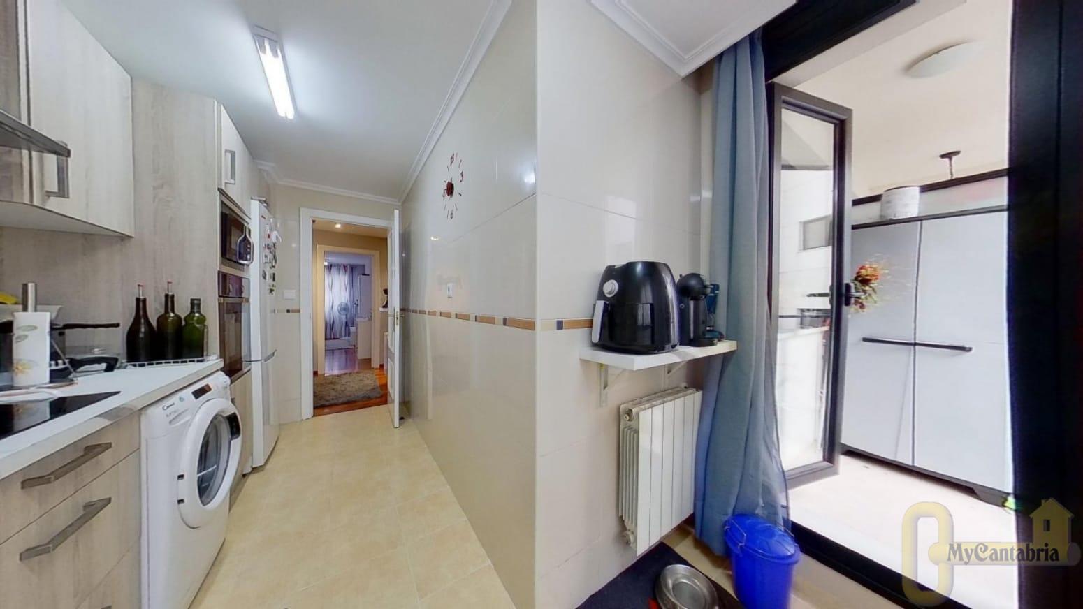 Venta de piso en El Astillero