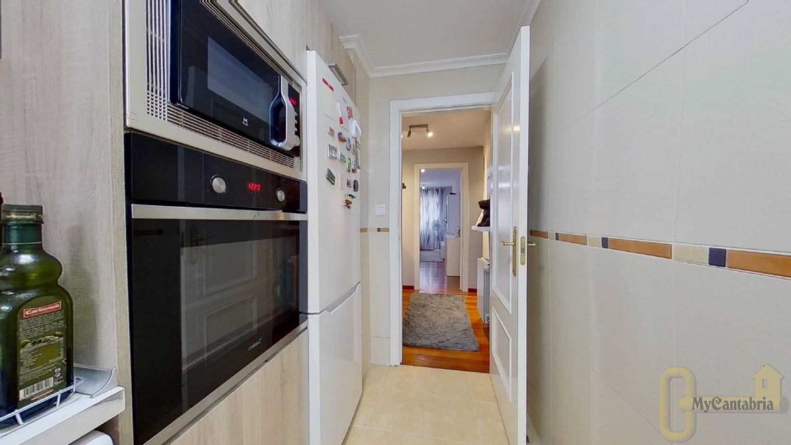 Venta de piso en El Astillero