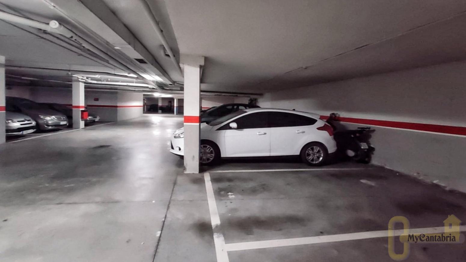 Venta de piso en El Astillero