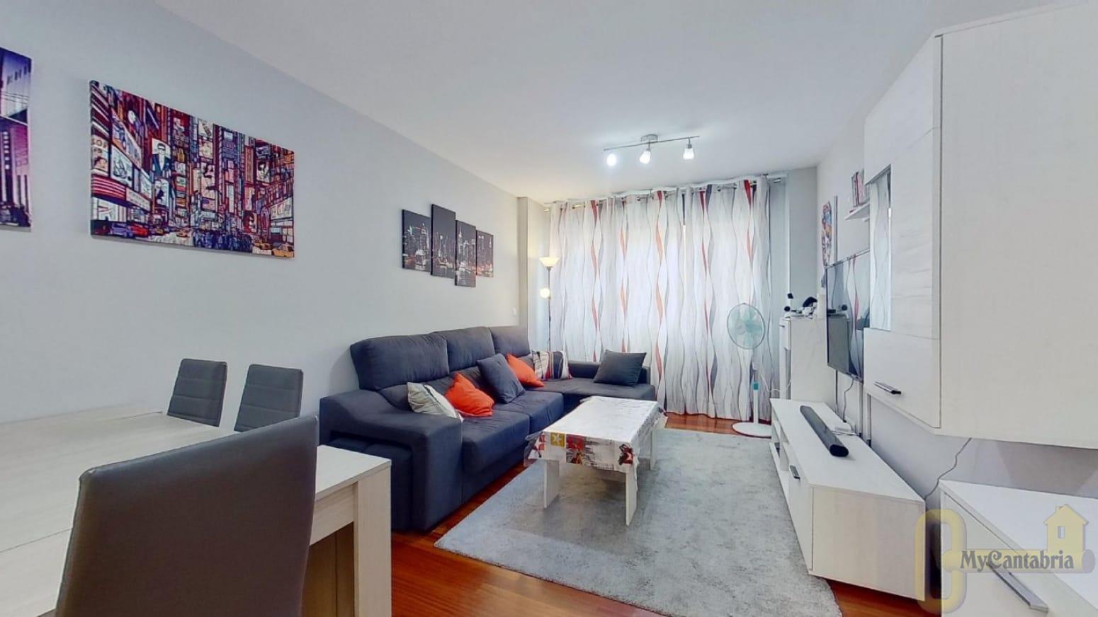 Venta de piso en El Astillero
