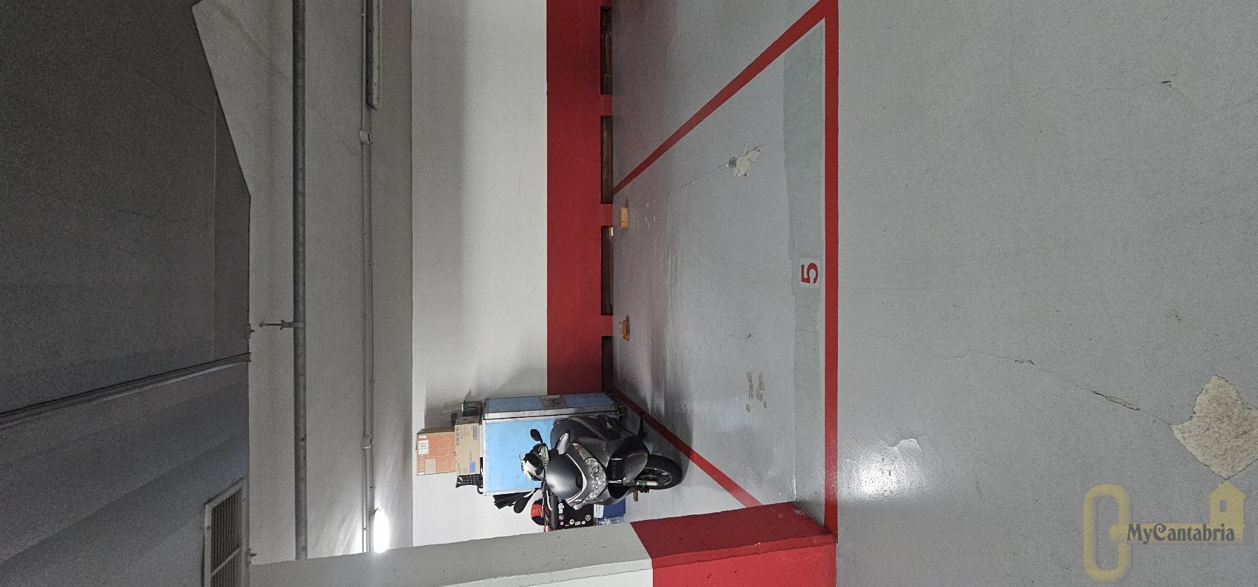 Venta de piso en Santa María de Cayón