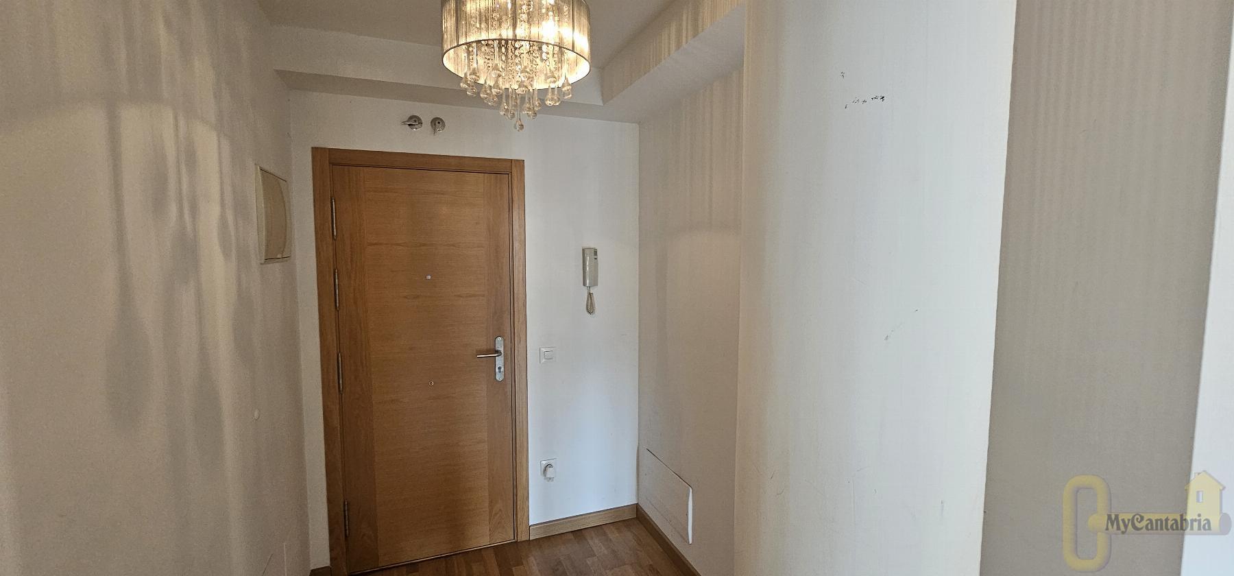 Venta de piso en Santa María de Cayón