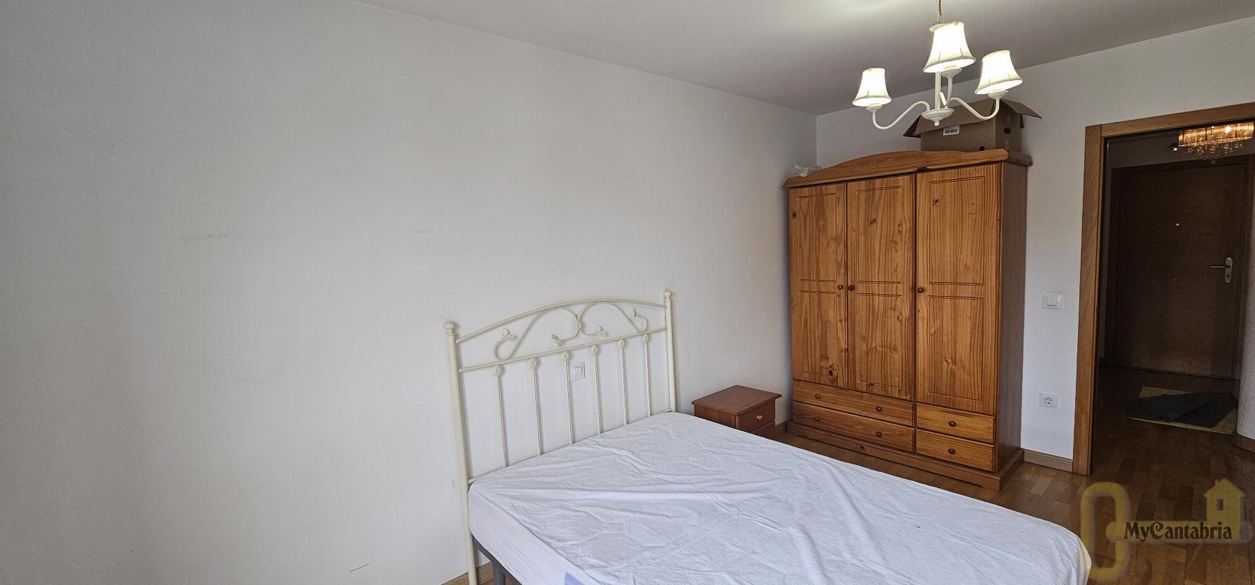Venta de piso en Santa María de Cayón