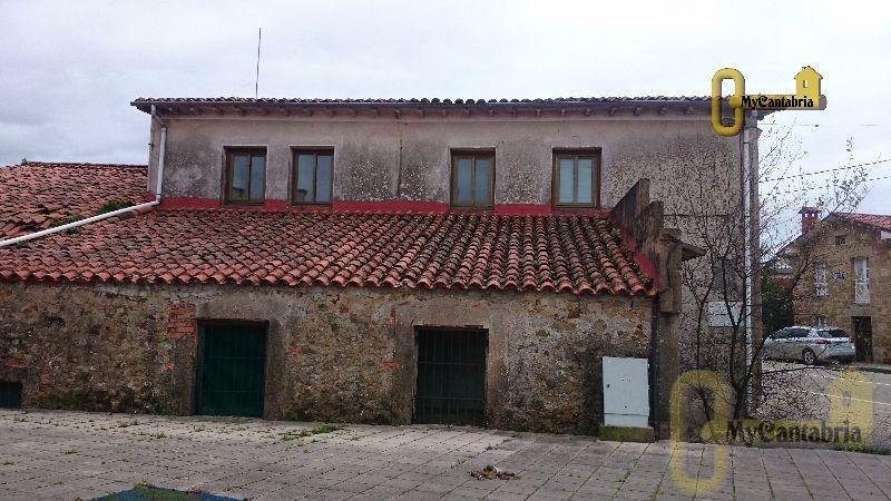 For sale of house in Castañeda