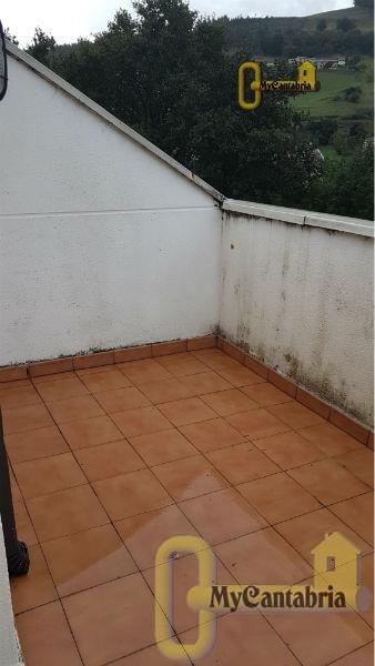 Venta de piso en Santa María de Cayón