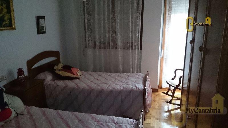 For sale of flat in Selaya