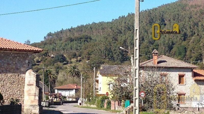 Venta de finca rústica en Santa María de Cayón