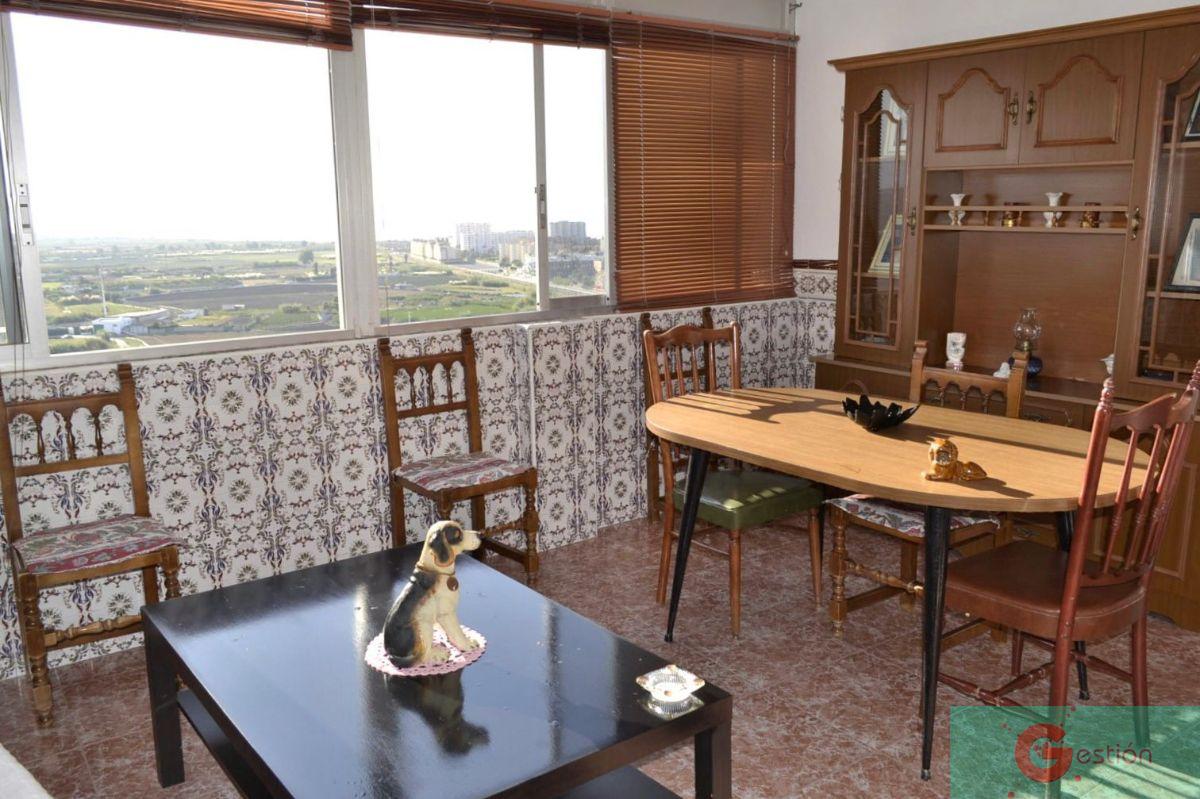 For sale of house in Salobreña