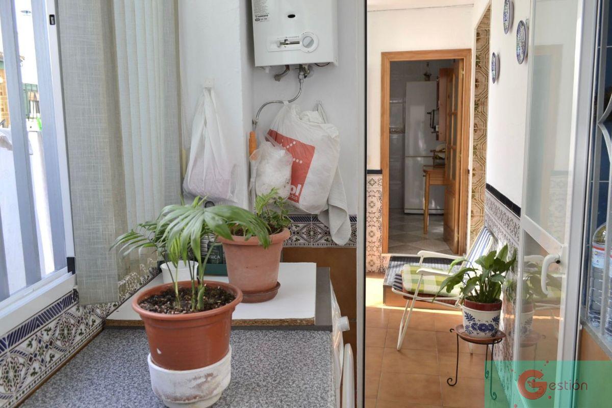 For sale of house in Salobreña