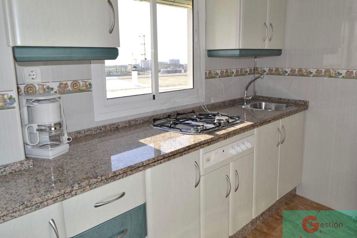 For sale of house in Salobreña