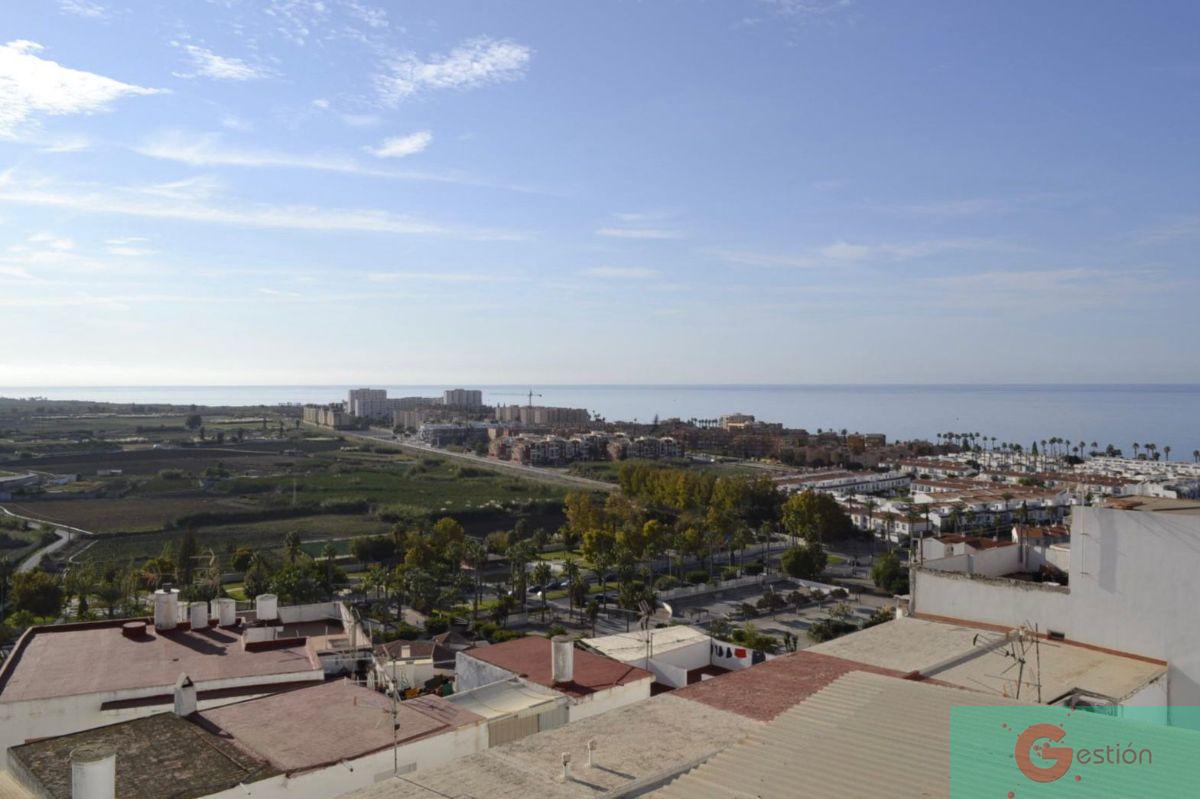 For sale of house in Salobreña