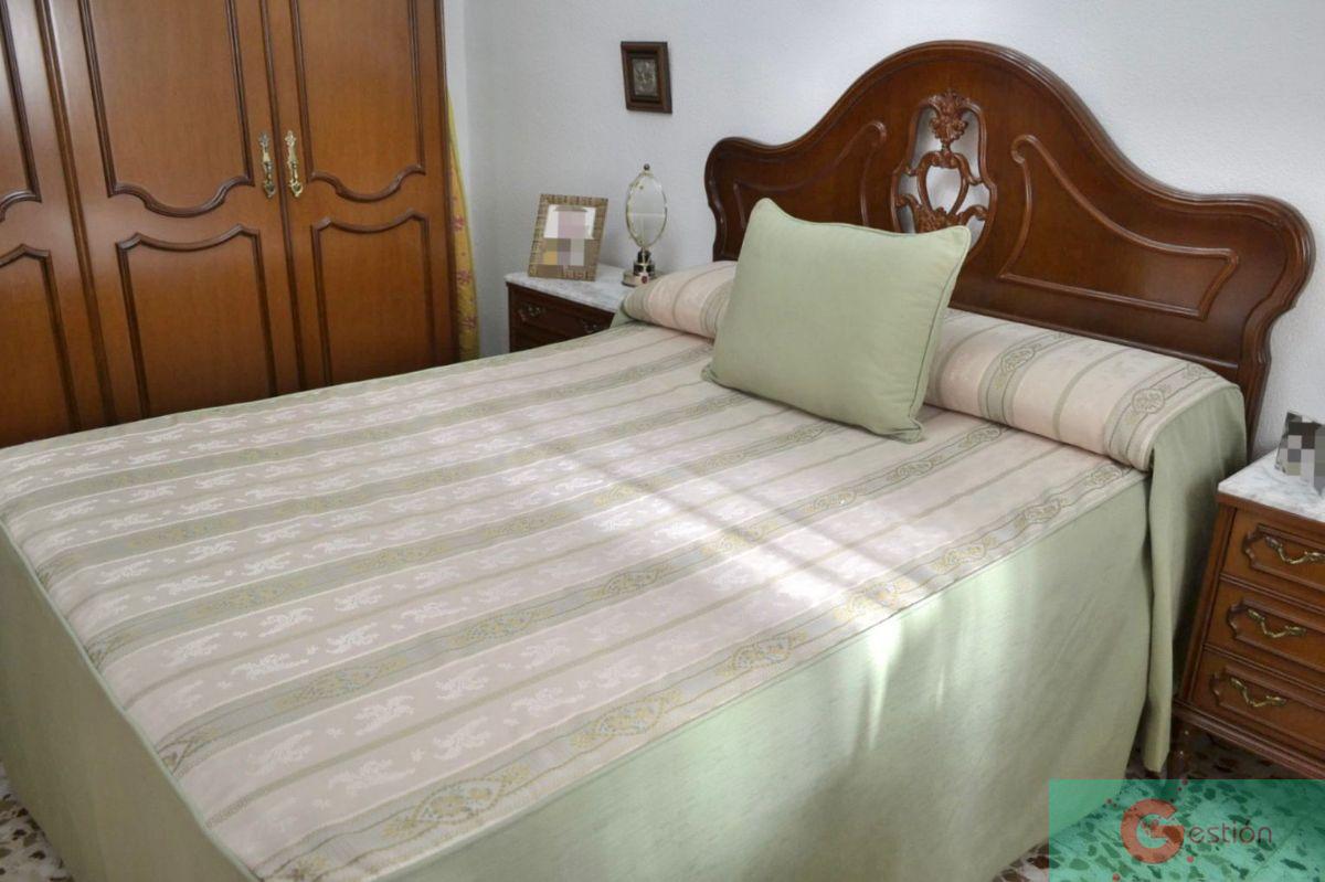 For sale of house in Salobreña