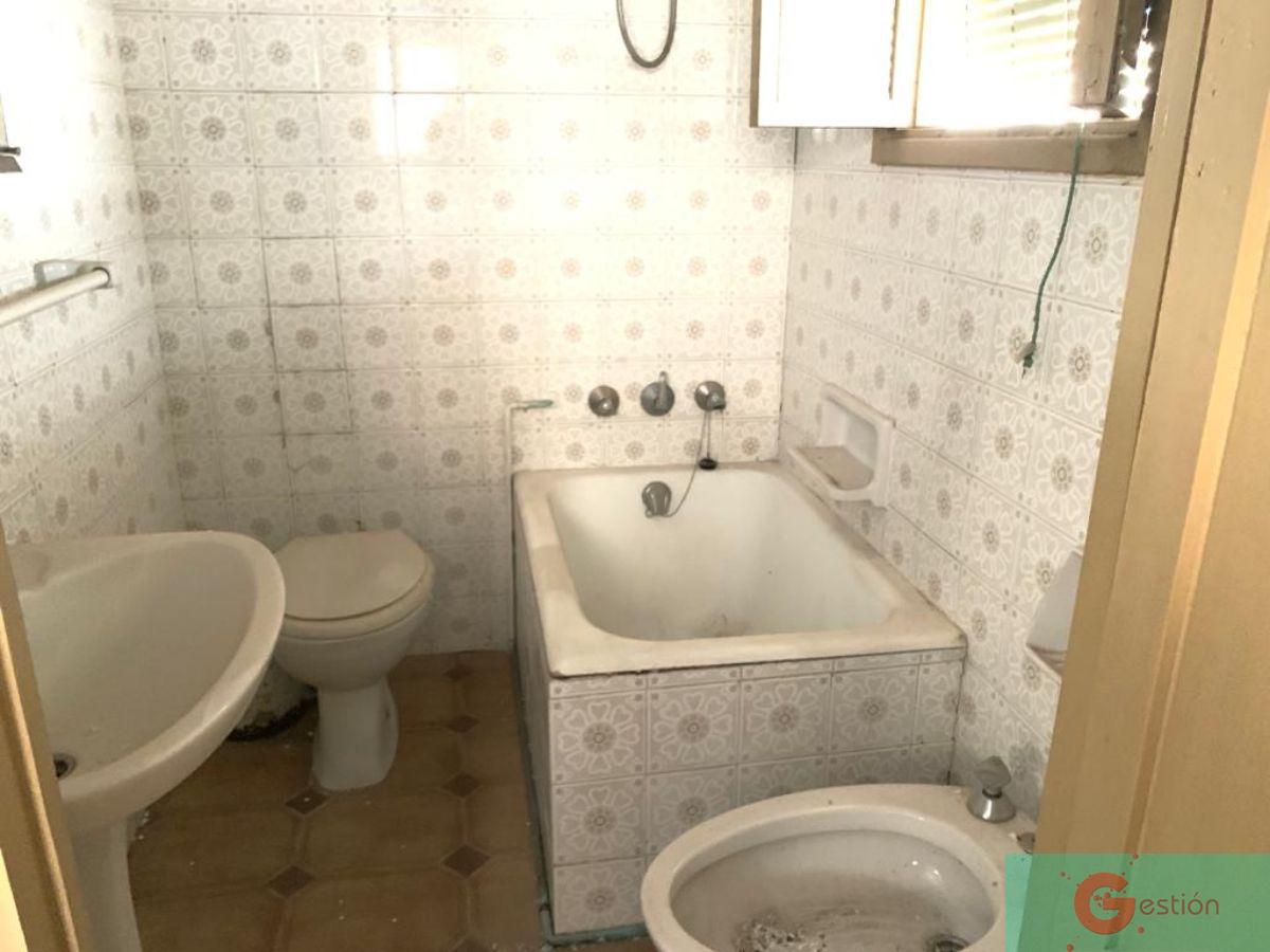 For sale of house in Salobreña