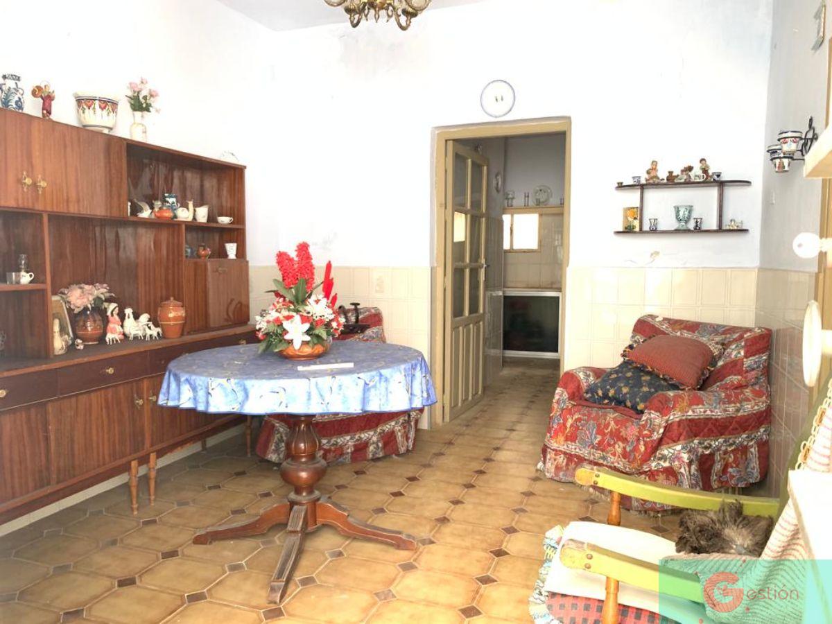 For sale of house in Salobreña