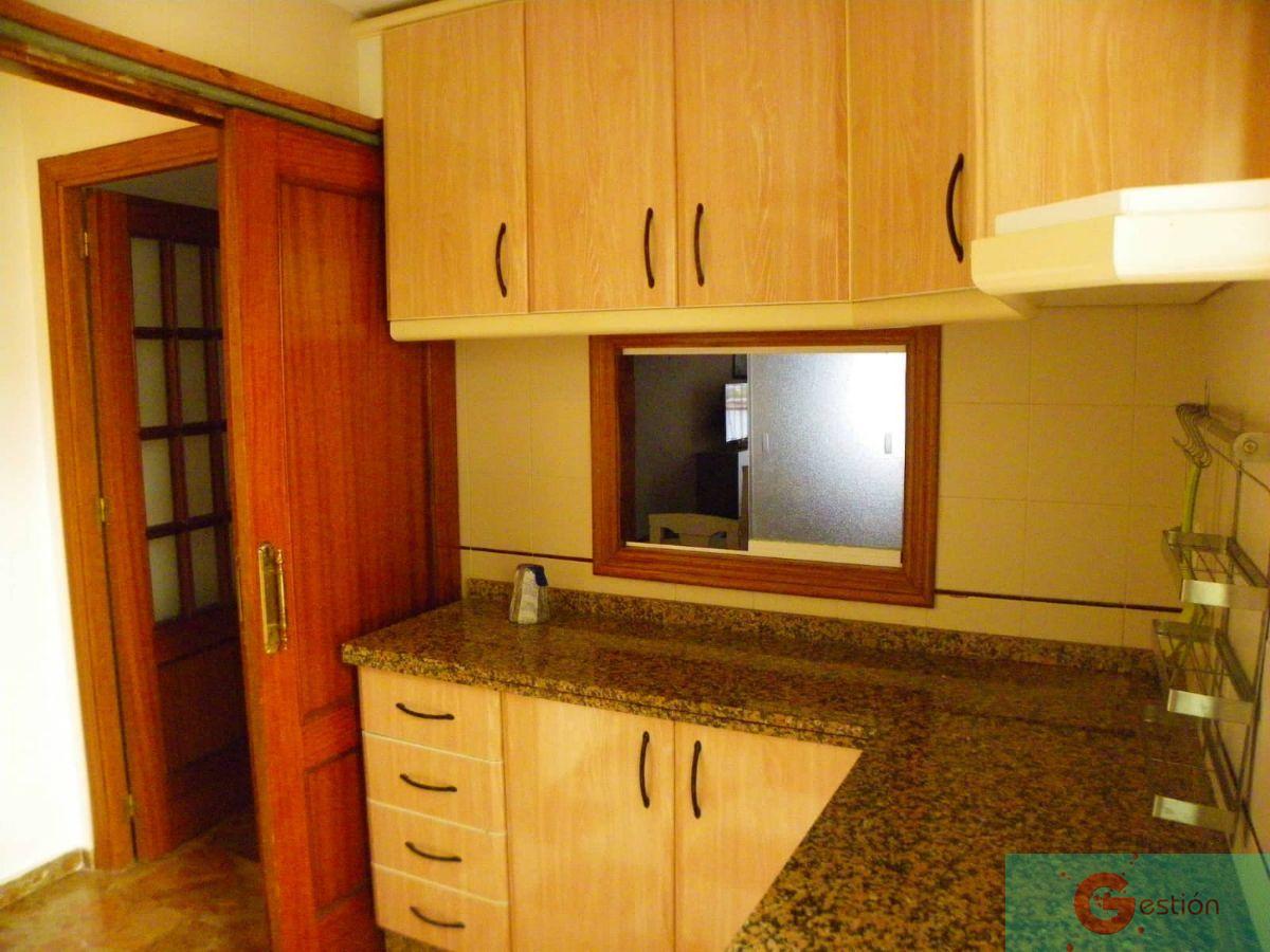 For sale of penthouse in Almuñécar