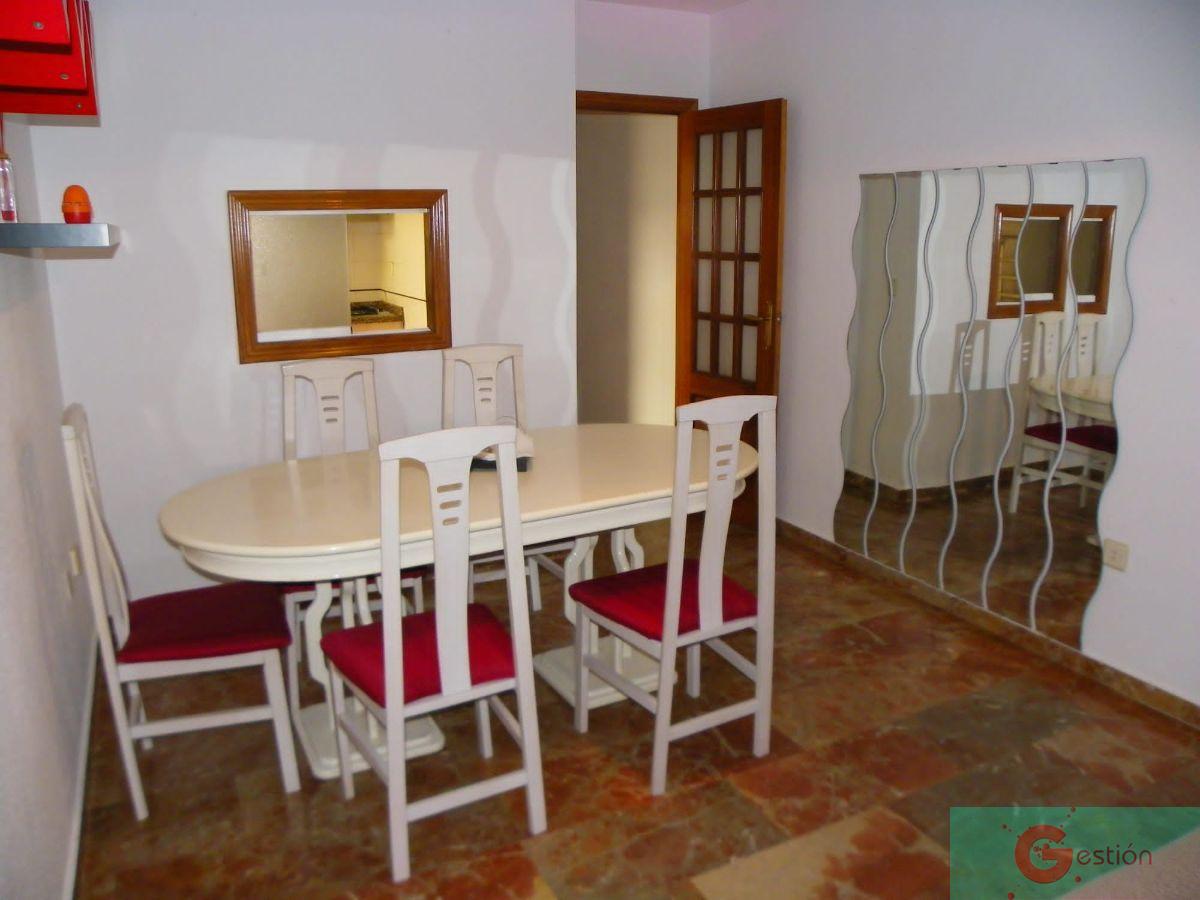 For sale of penthouse in Almuñécar