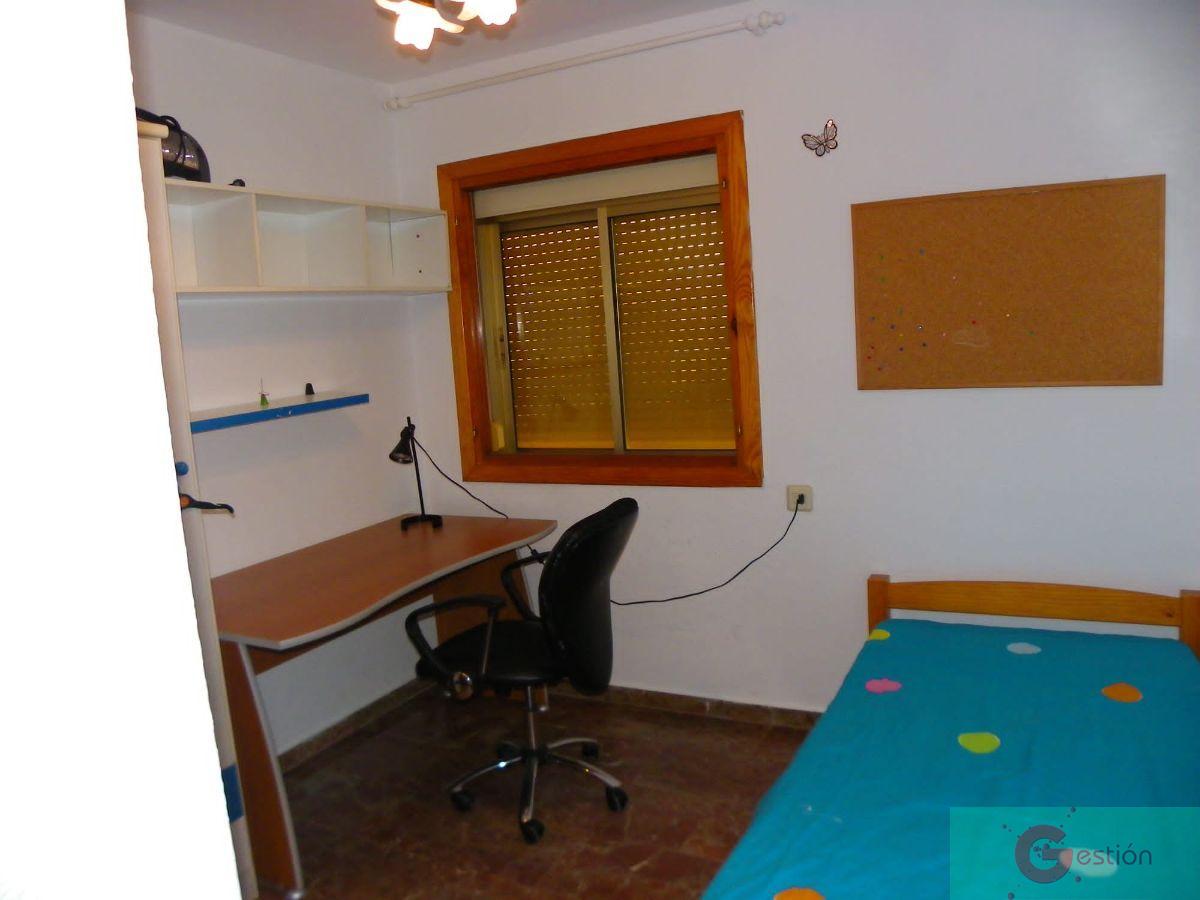 For sale of penthouse in Almuñécar