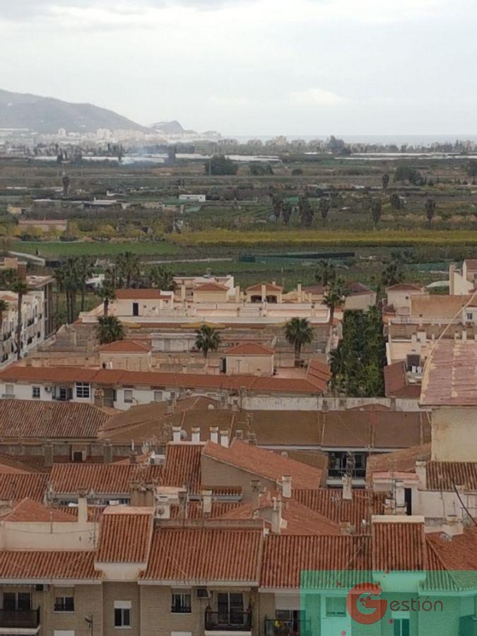 For sale of flat in Salobreña