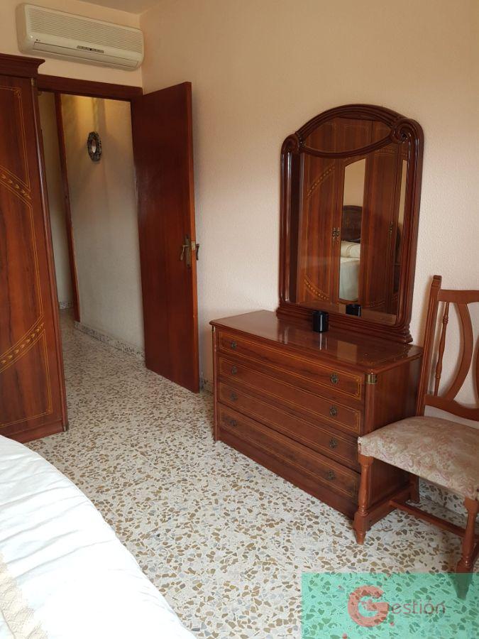 For sale of flat in Salobreña