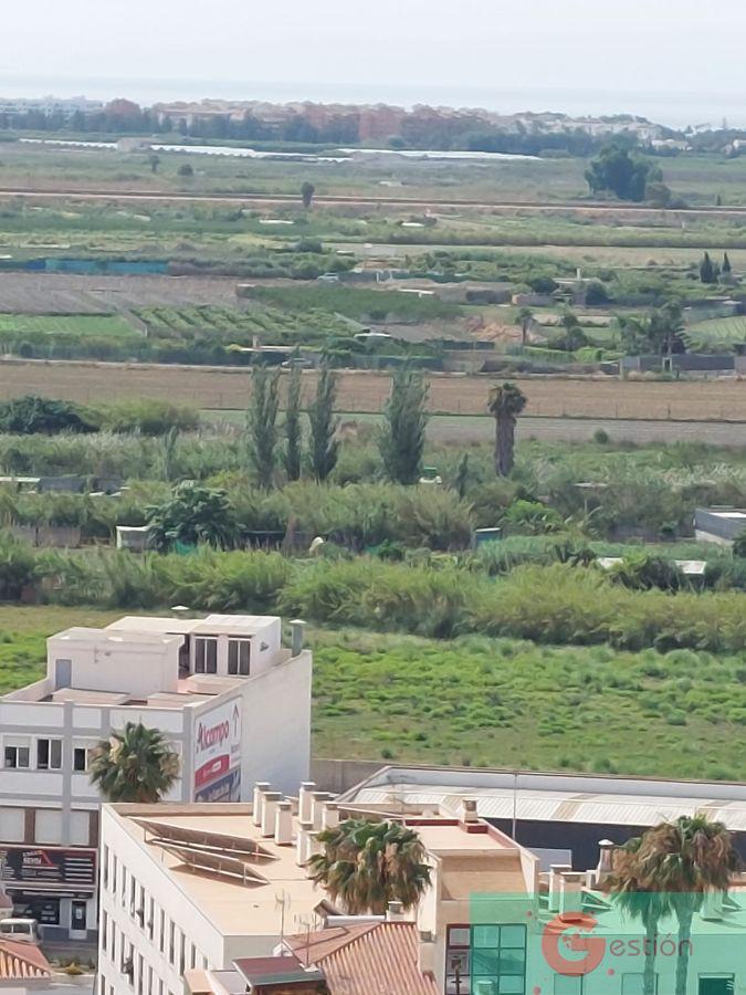 For sale of house in Salobreña