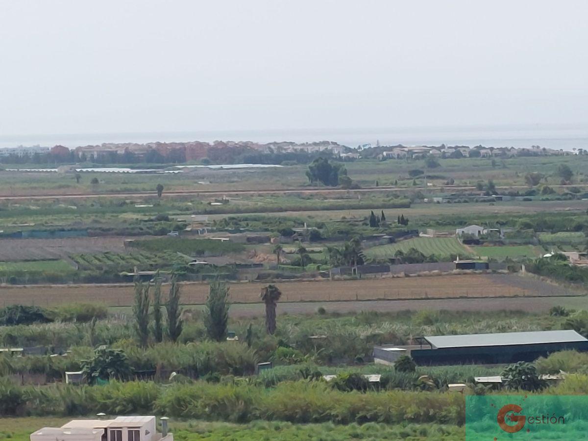 For sale of house in Salobreña
