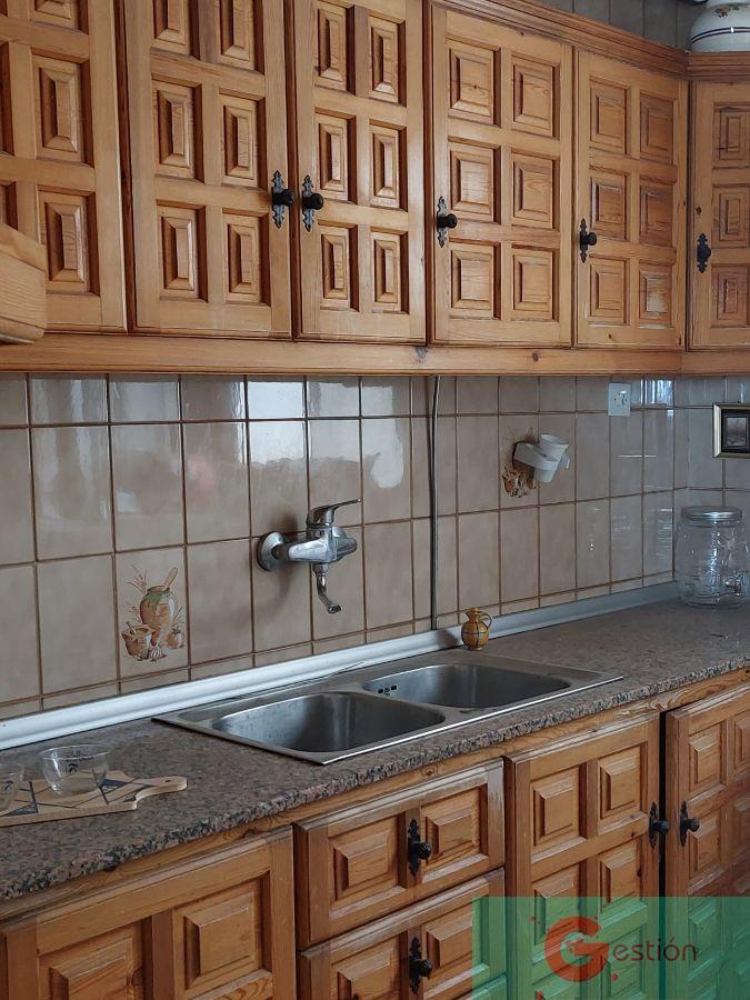 For sale of house in Salobreña