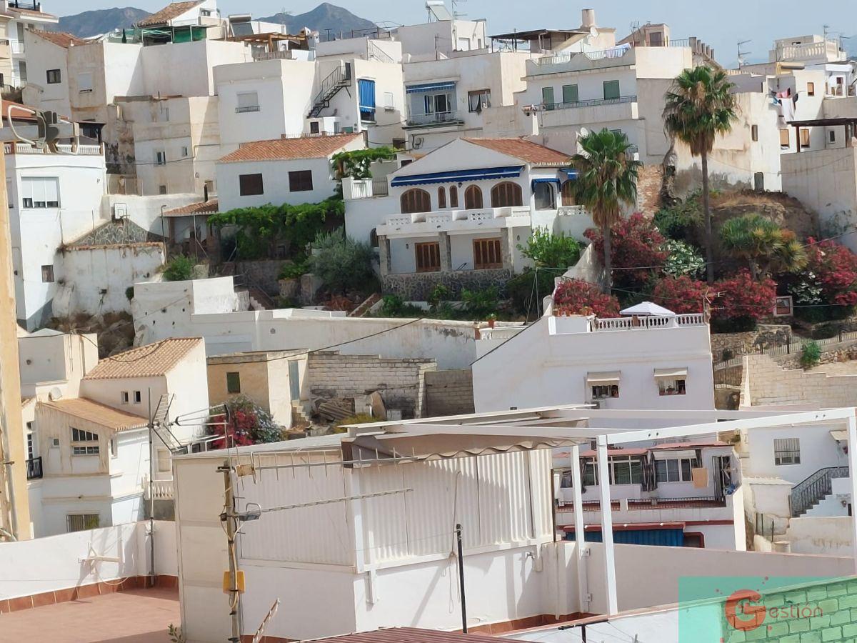 For sale of house in Salobreña
