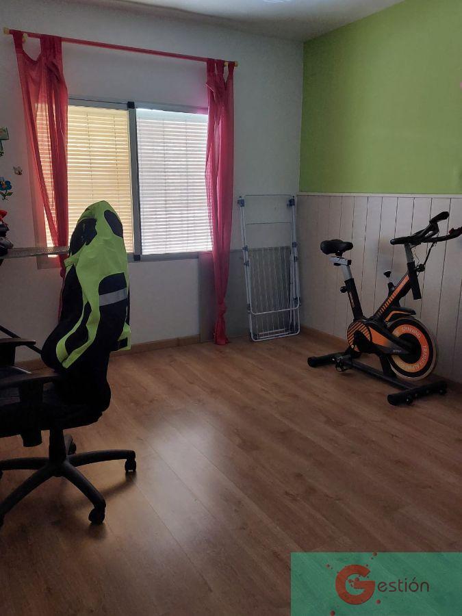 For sale of house in Salobreña