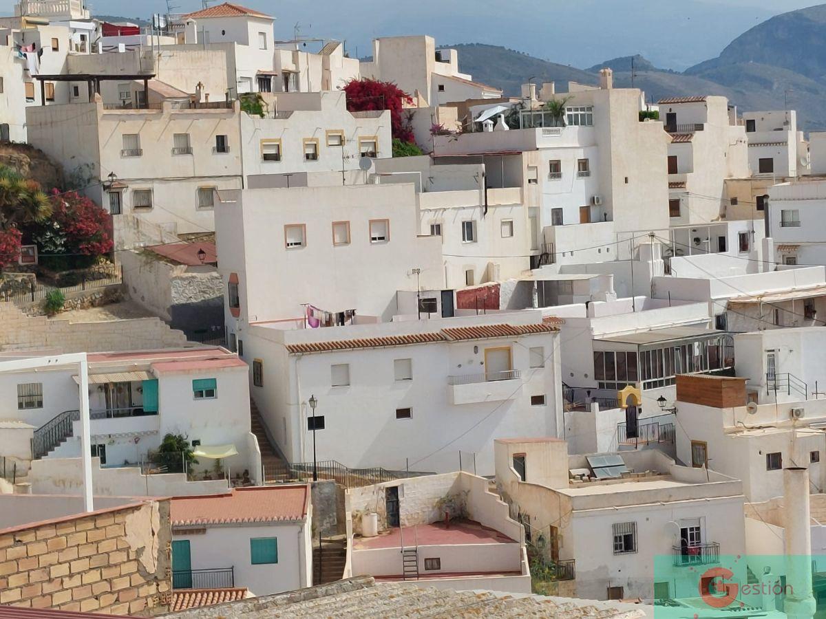 For sale of house in Salobreña