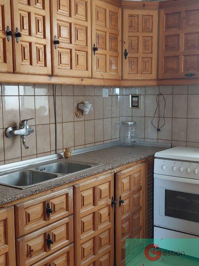 For sale of house in Salobreña