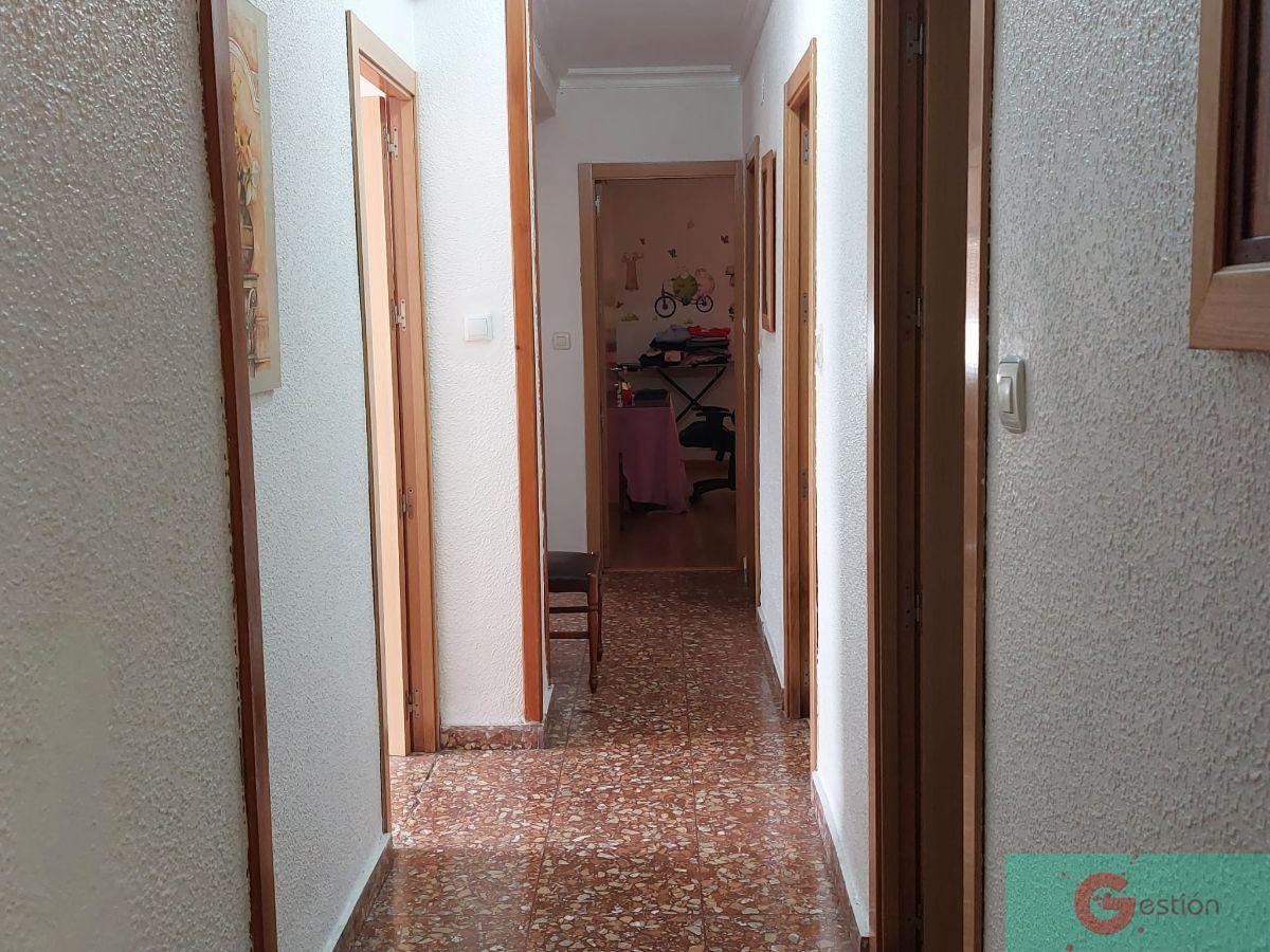 For sale of house in Salobreña