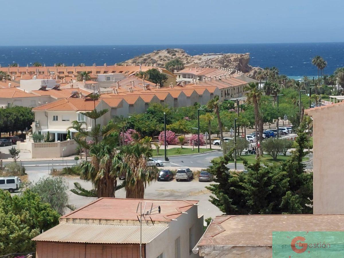 For sale of house in Salobreña