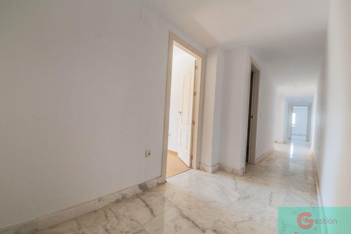 For sale of apartment in Salobreña