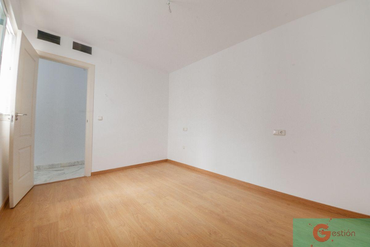 For sale of apartment in Salobreña