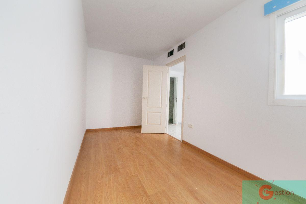 For sale of apartment in Salobreña